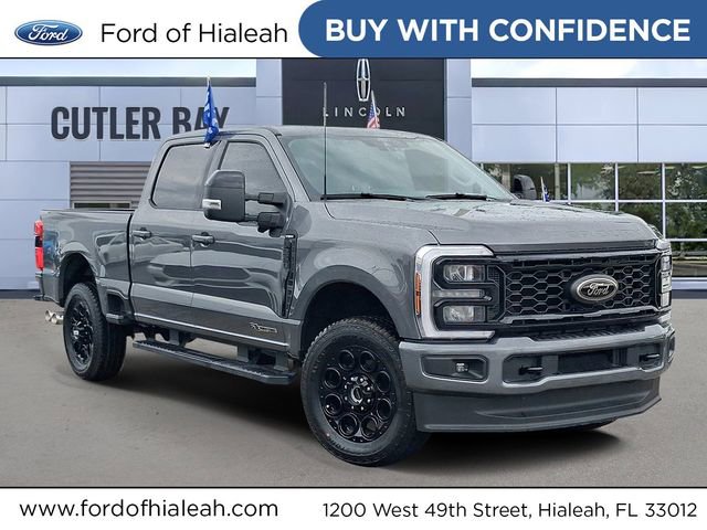 Used 2025 Ford F250 Lariat w/ Black Appearance Package