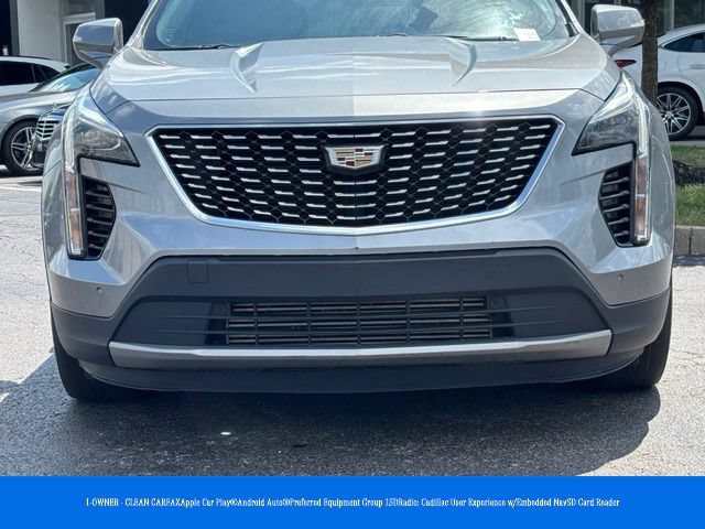 Used 2023 Cadillac XT4 Premium Luxury FWD image 2