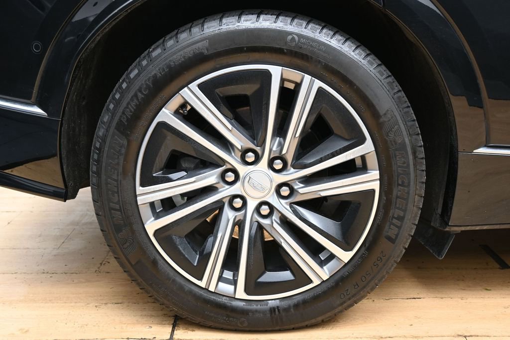 Used 2024 Cadillac Lyriq Luxury AWD/4WD image 13