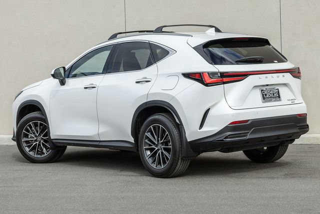 Used 2025 Lexus NX 350h 350h Premium image 3