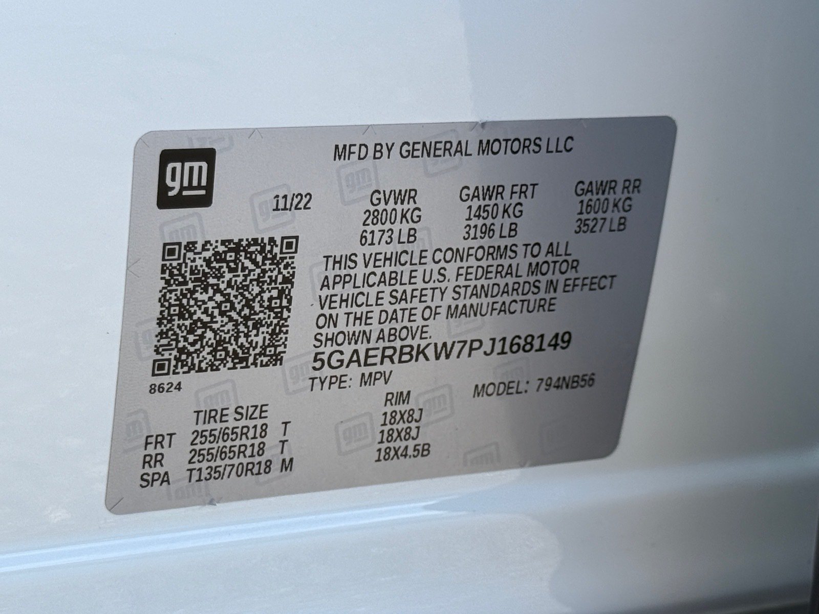Used 2023 Buick Enclave Essence FWD image 34