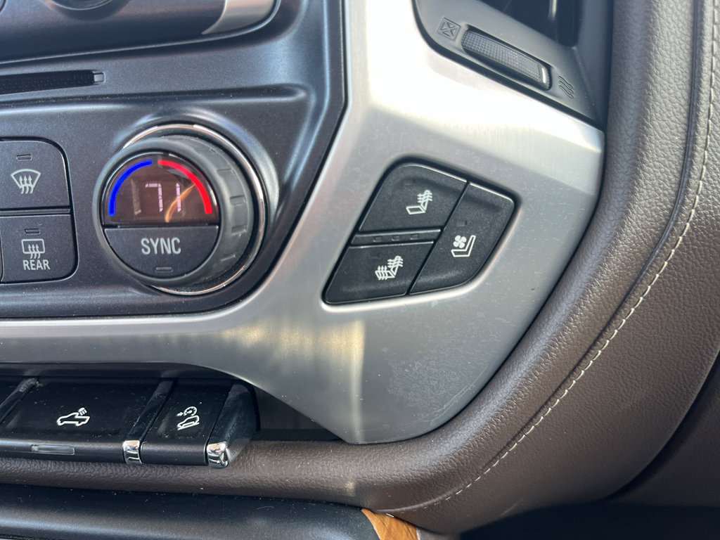 Used 2018 GMC Sierra 1500 SLT w/ SLT Premium Package AWD/4WD image 24