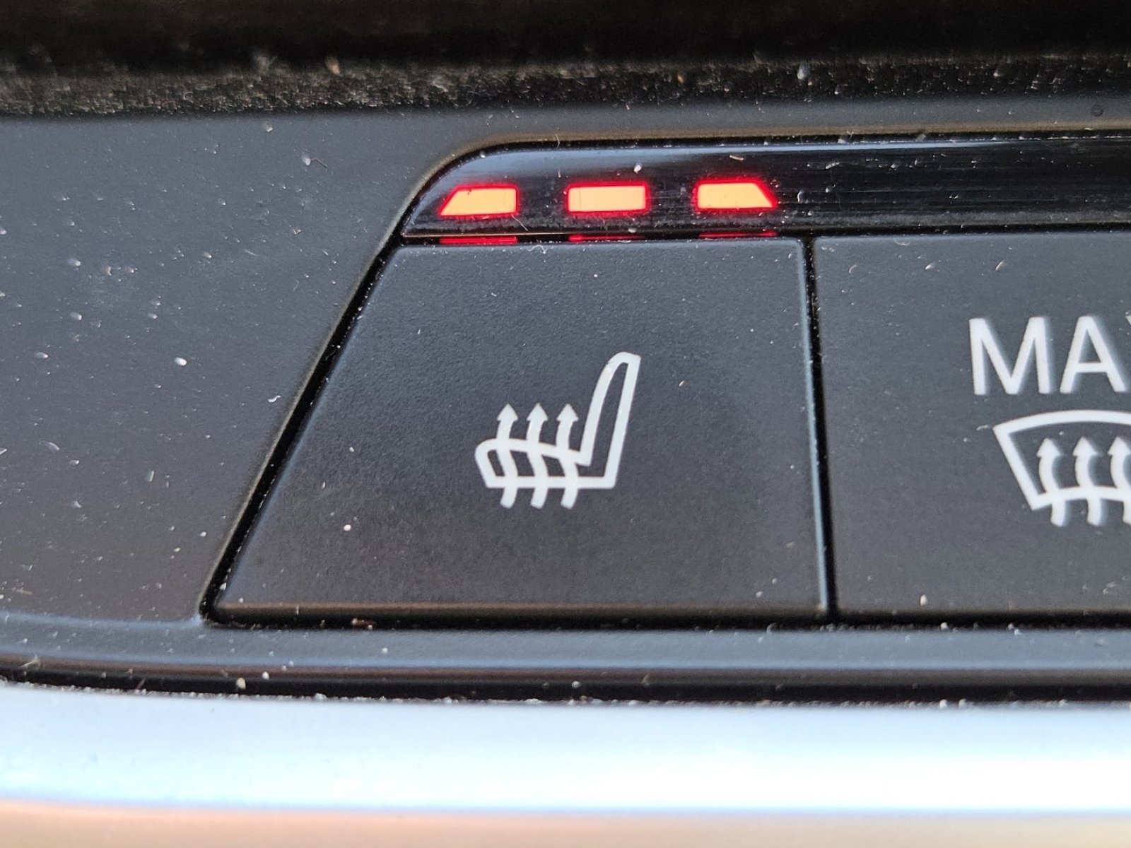 Used 2023 BMW X5 xDrive40i w/ M Sport Package image 7