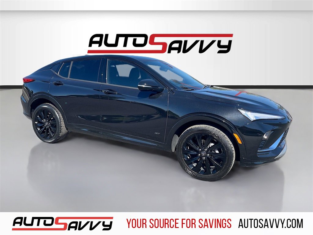 Used 2025 Buick Envista Sport Touring w/ Experience Buick Package image 1