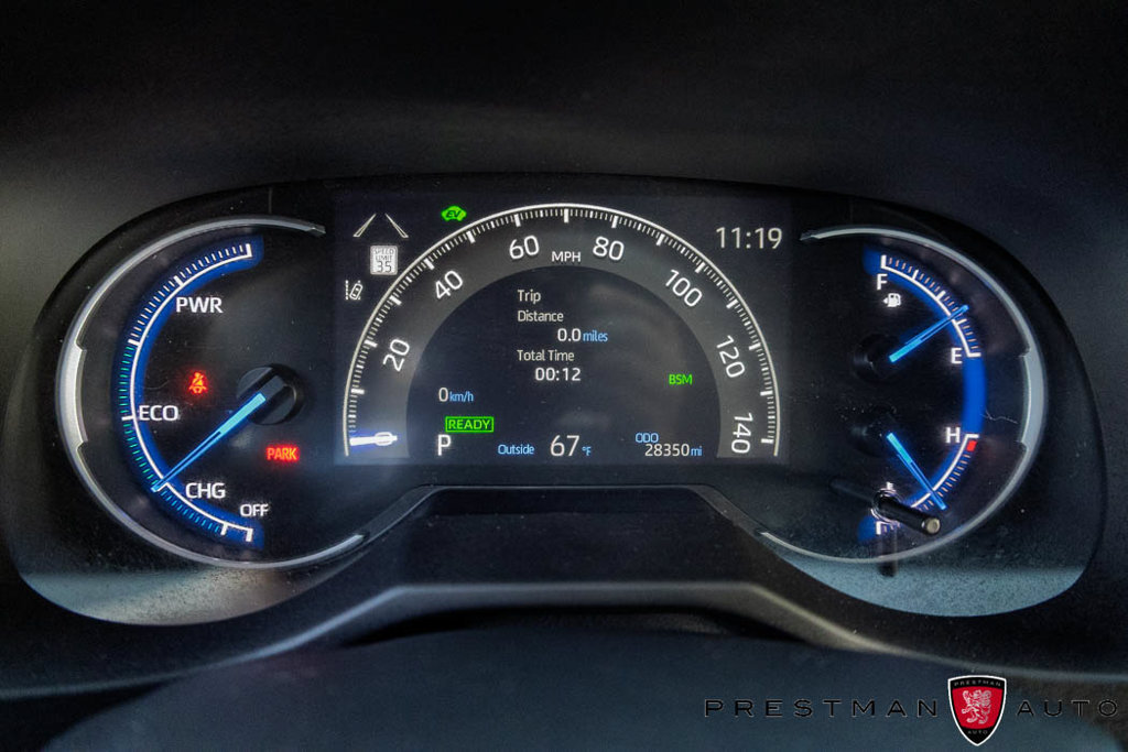 Used 2024 Toyota RAV4 SE w/ Convenience Package AWD/4WD image 25