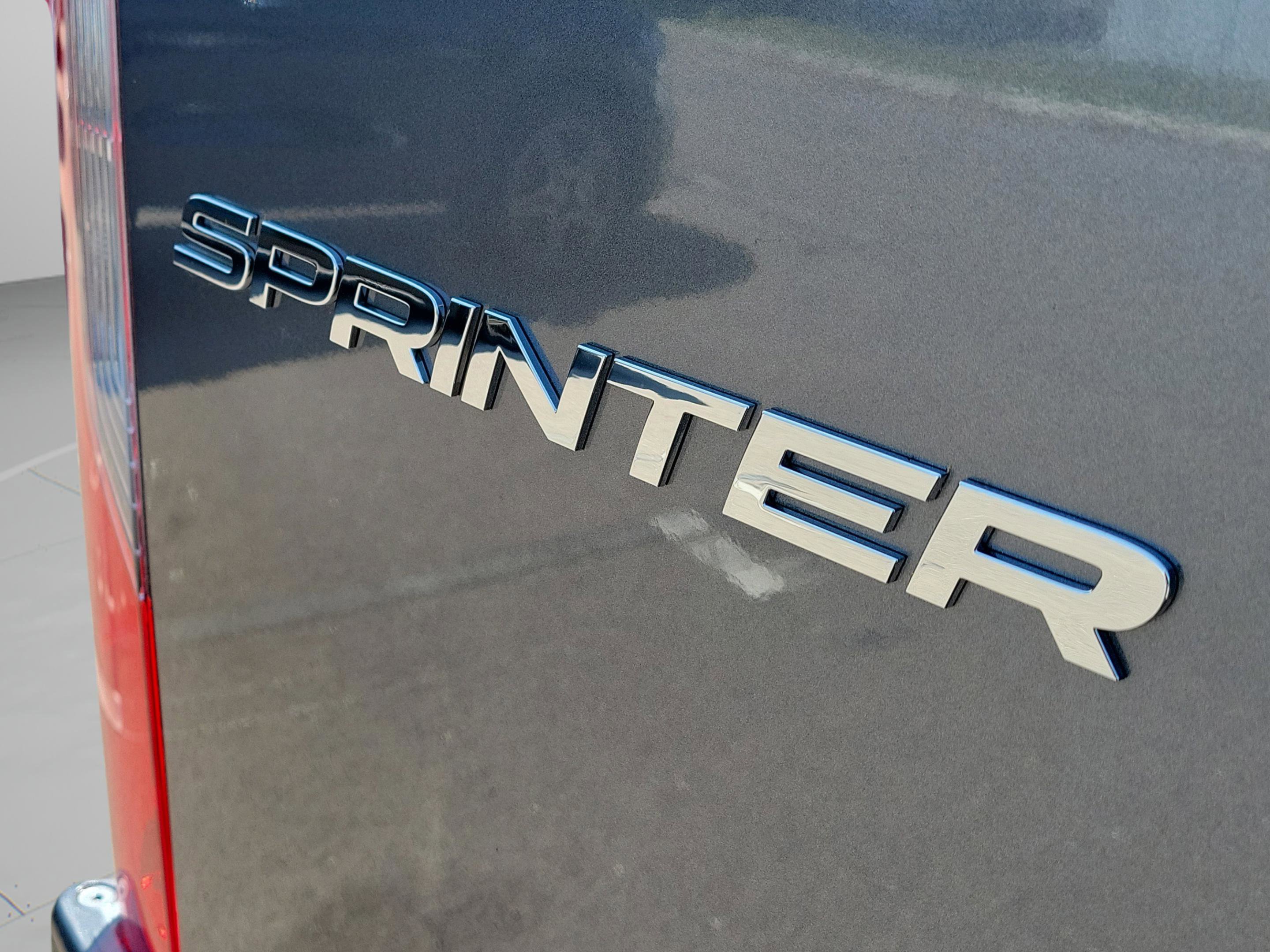 New 2025 Mercedes-Benz Sprinter 2500 image 6