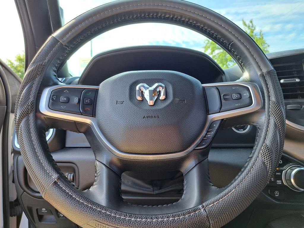 Used 2022 RAM 1500 Big Horn AWD/4WD image 10