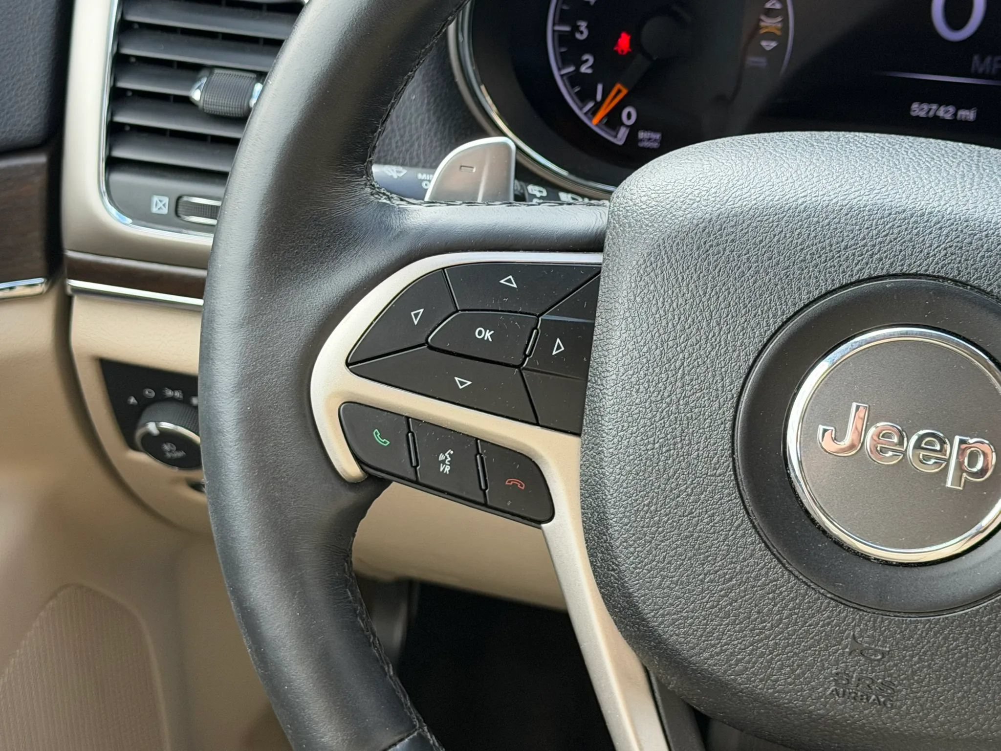 Used 2017 Jeep Grand Cherokee Limited RWD image 43