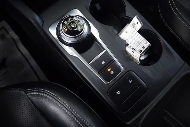 Used 2020 Ford Escape SEL AWD/4WD image 12