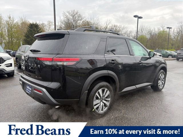 New 2026 Nissan Pathfinder SL image 7