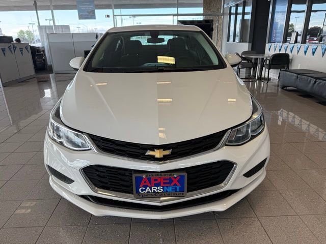 Used 2017 Chevrolet Cruze LS FWD image 7