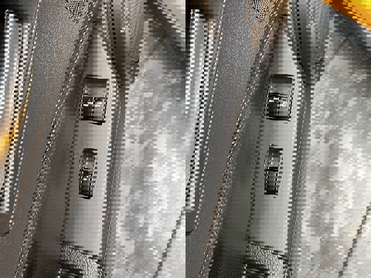 Used 2007 Ford Mustang Shelby GT500 image 7