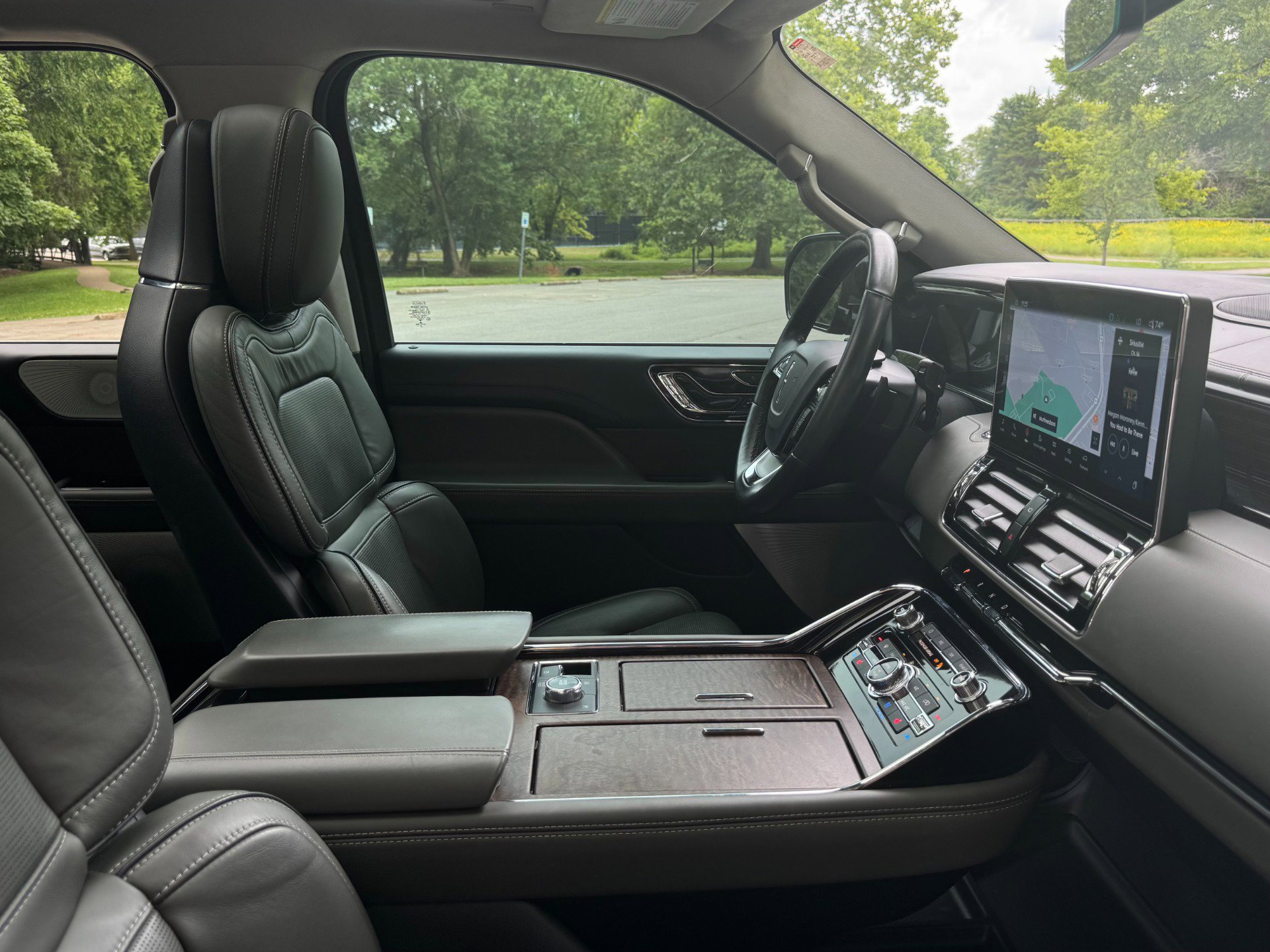 Used 2022 Lincoln Navigator Black Label image 42