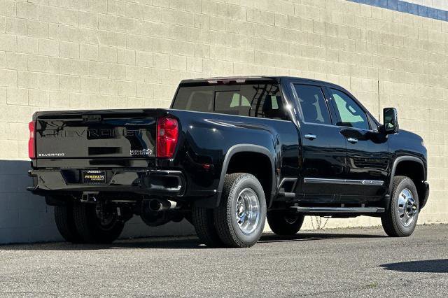 New 2026 Chevrolet Silverado 3500 High Country w/ Technology Package image 4
