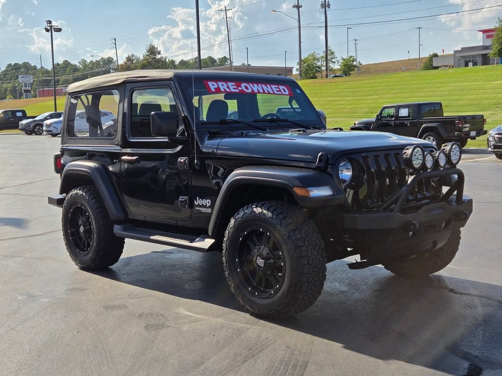 Used 2019 Jeep Wrangler Sport AWD/4WD image 7
