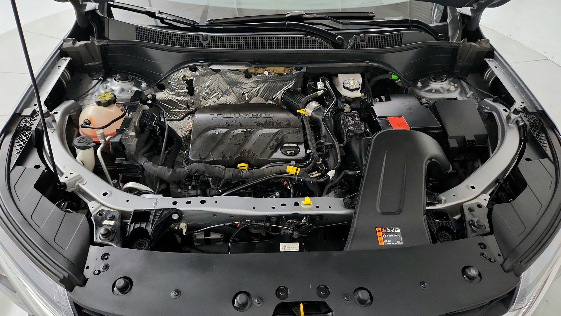 Certified 2025 Chevrolet Trax LS w/ LS Convenience Package FWD image 30