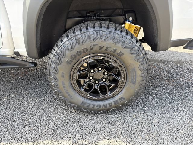 Certified 2025 Chevrolet Colorado ZR2 w/ ZR2 Bison Edition AWD/4WD image 15