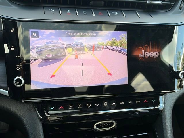 New 2026 Jeep Grand Cherokee Limited AWD/4WD image 23