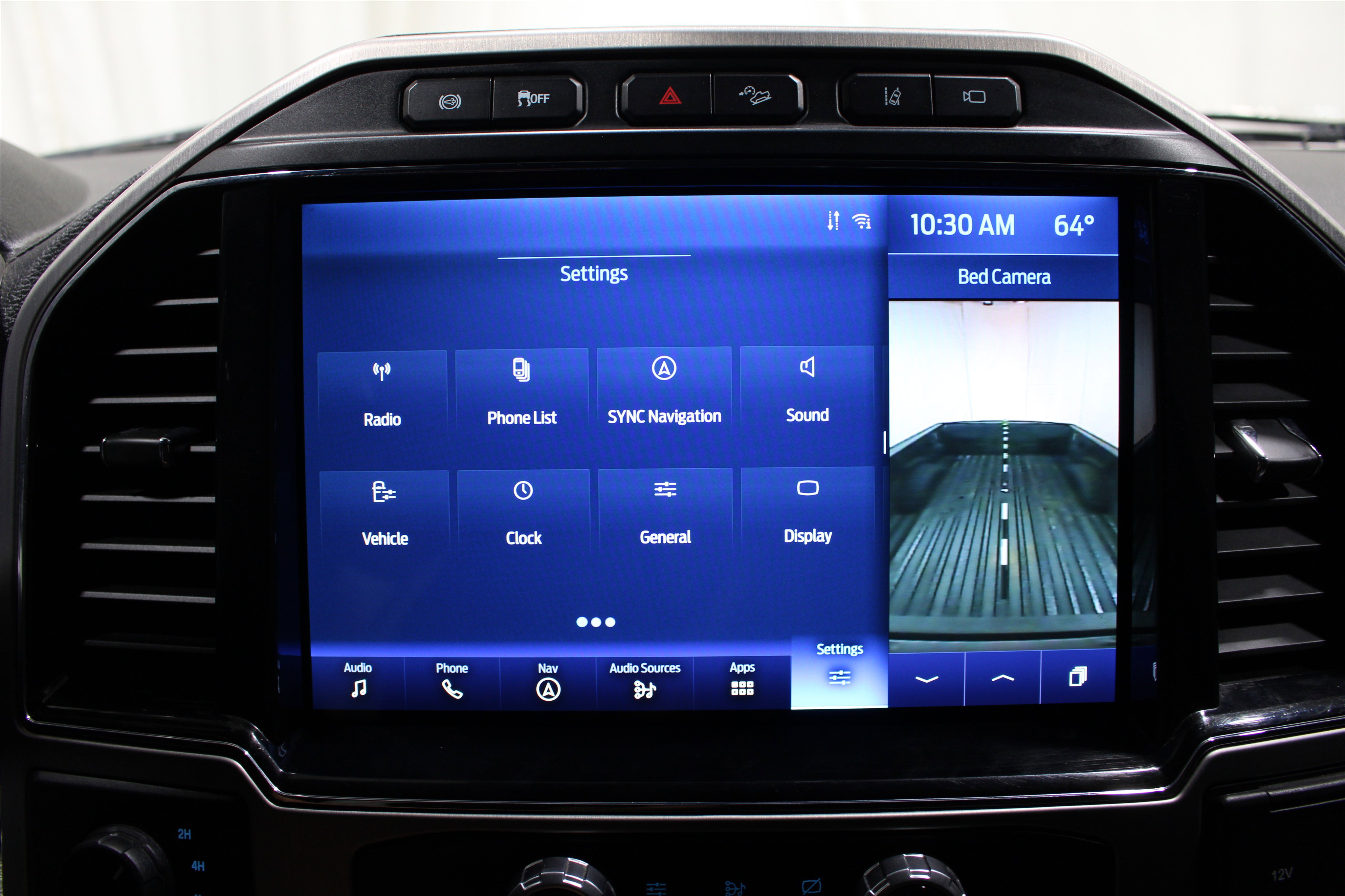 Used 2022 Ford F350 Platinum AWD/4WD image 14