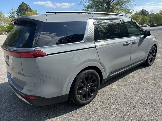 Used 2023 Kia Carnival SX image 5