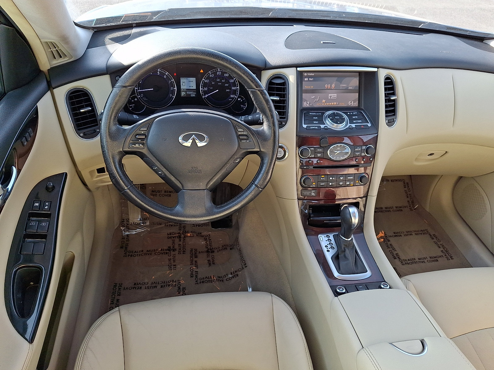 Used 2016 INFINITI QX50 AWD w/ Premium Package image 11