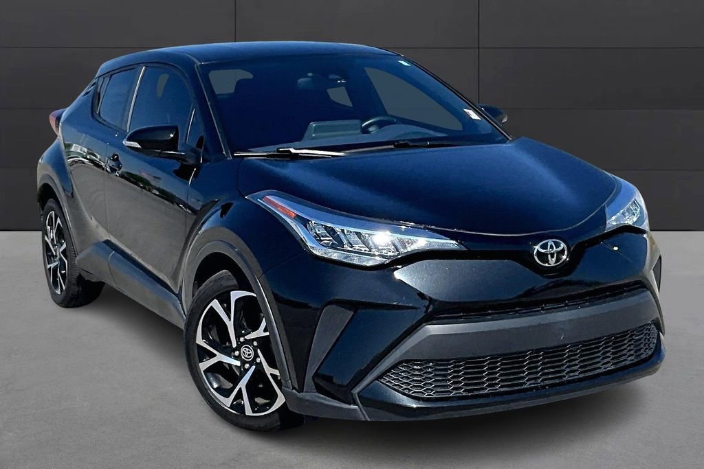 Used 2021 Toyota C-HR XLE image 9