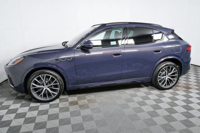 New 2026 Maserati Grecale Folgore AWD/4WD image 37