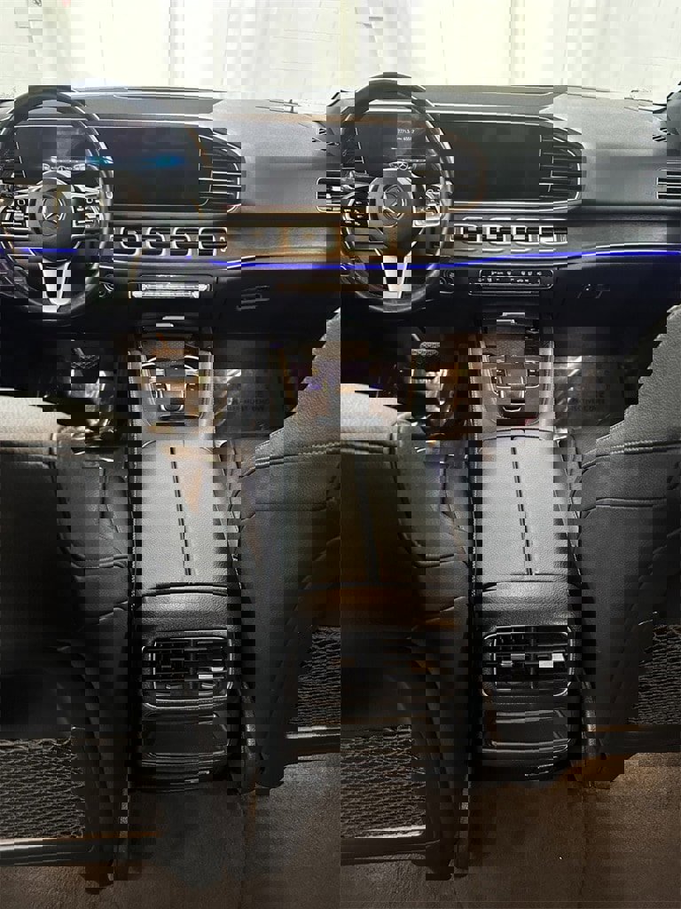 Used 2020 Mercedes-Benz GLE 350 4MATIC image 32