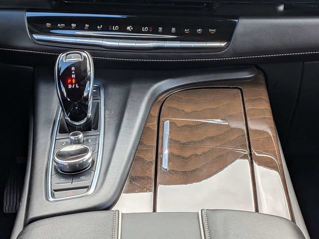 Used 2023 Cadillac Escalade Sport Platinum w/ LPO, ONYX Package AWD/4WD image 22