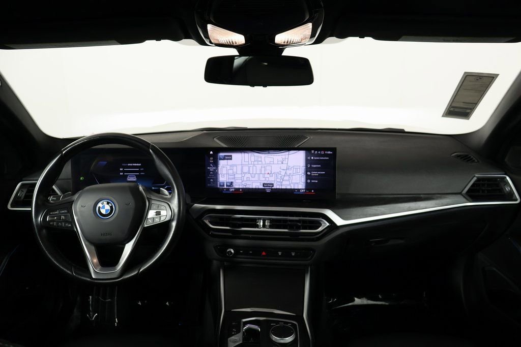 Used 2023 BMW 330e w/ Convenience Package image 8