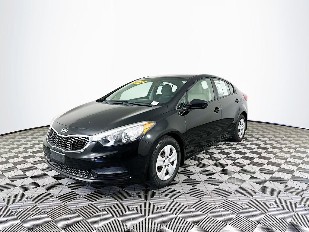 Used 2015 Kia Forte LX image 4