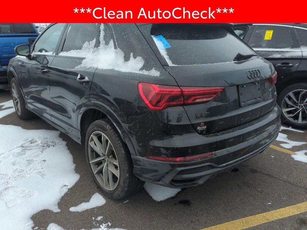Used 2022 Audi Q3 2.0T Premium Plus w/ Premium Plus Package image 4