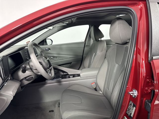 New 2026 Hyundai Elantra SEL Sport image 11