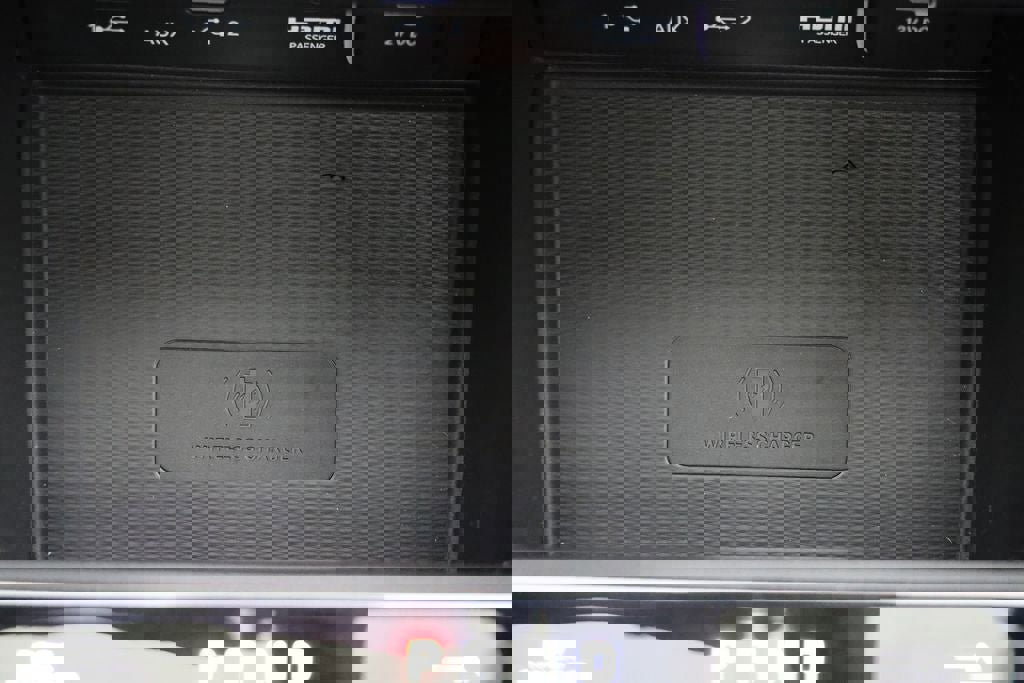 Used 2022 Jeep Grand Cherokee Trailhawk w/ Advanced Protech Group II AWD/4WD image 27