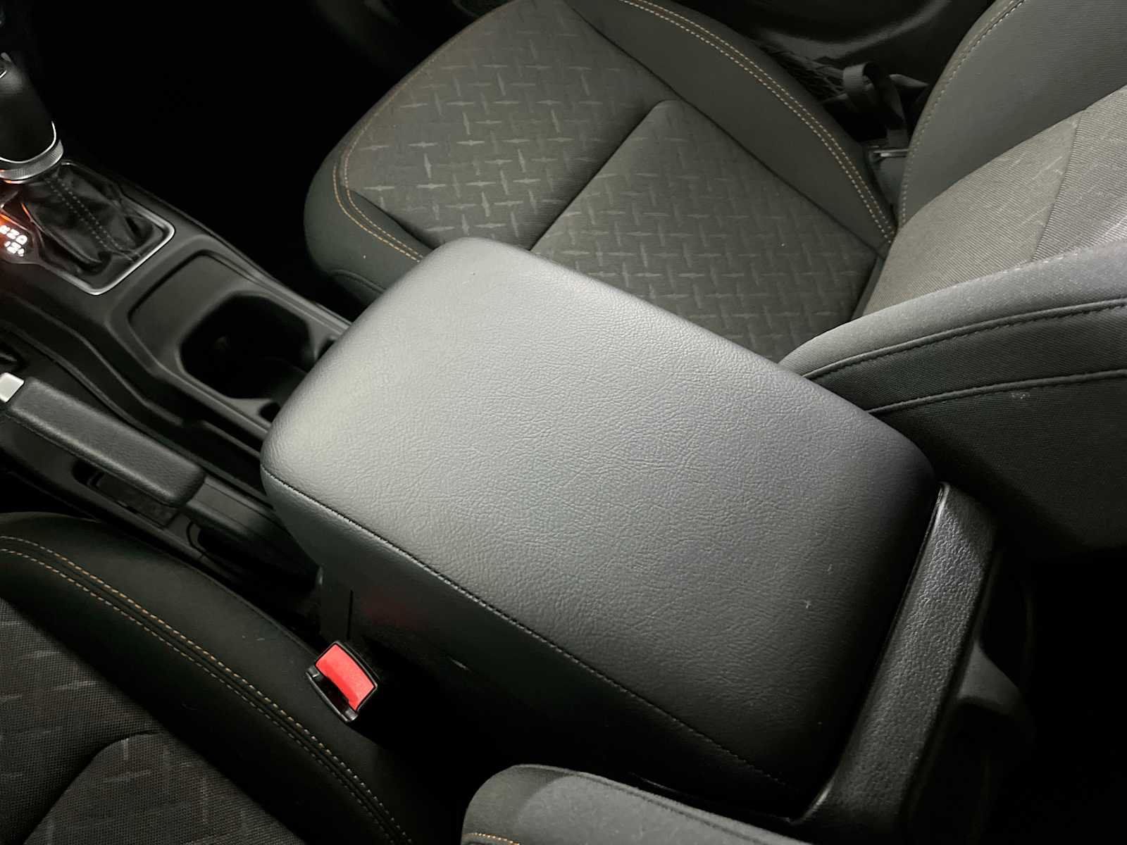 Used 2025 Jeep Gladiator Mojave w/ Convenience Group image 26