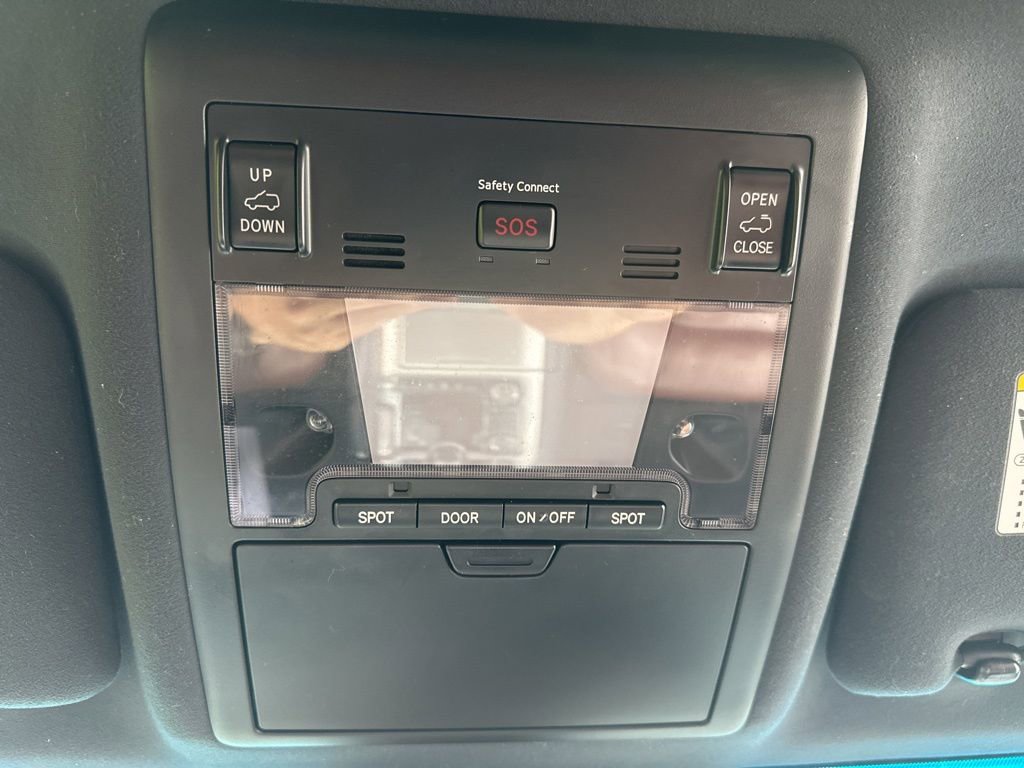 Certified 2021 Toyota Land Cruiser image 25