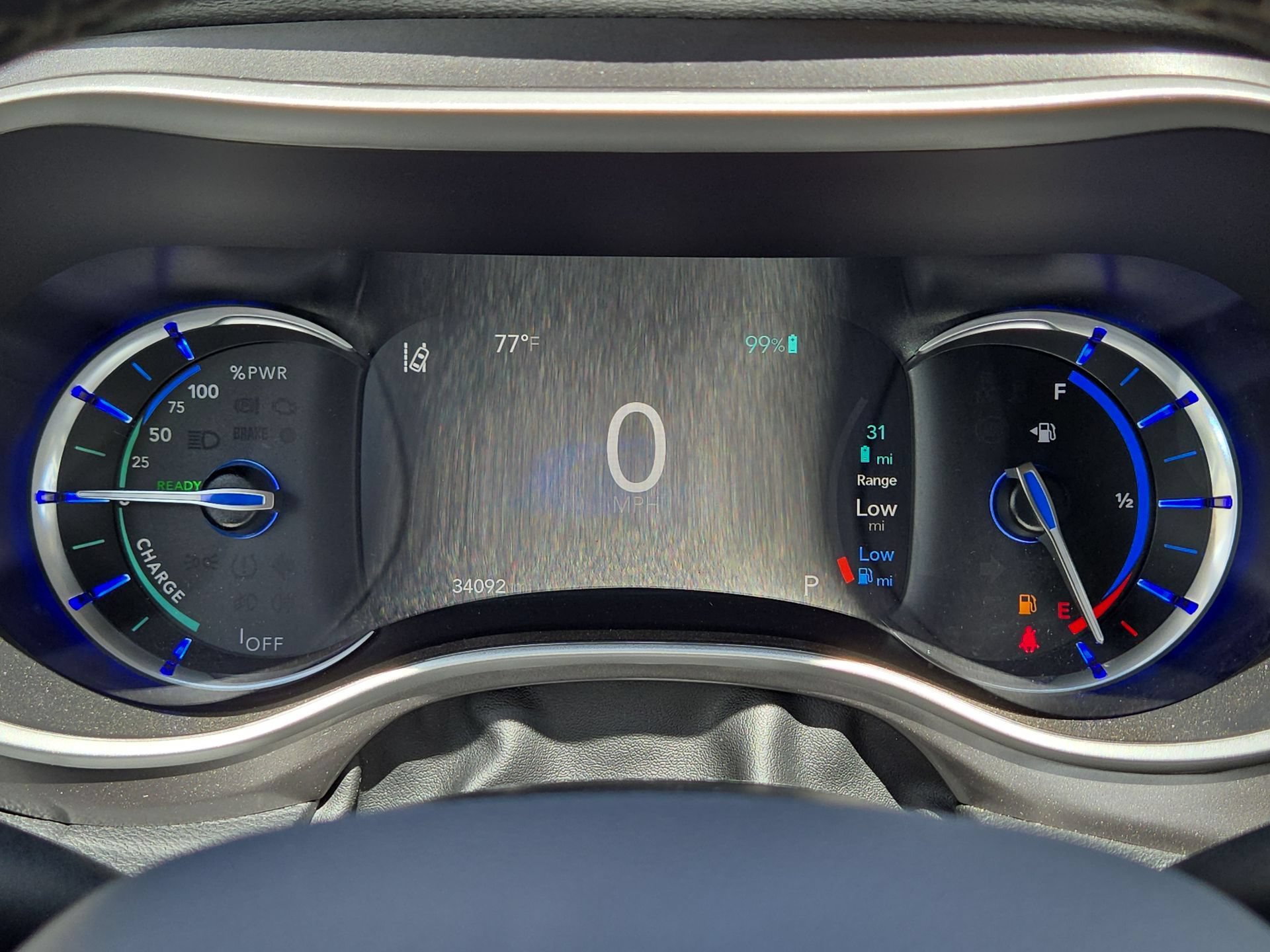 Used 2024 Chrysler Pacifica Limited FWD image 20