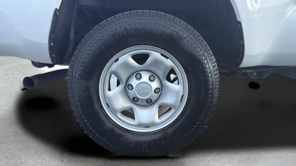 Used 2022 Toyota Tacoma SR RWD image 13