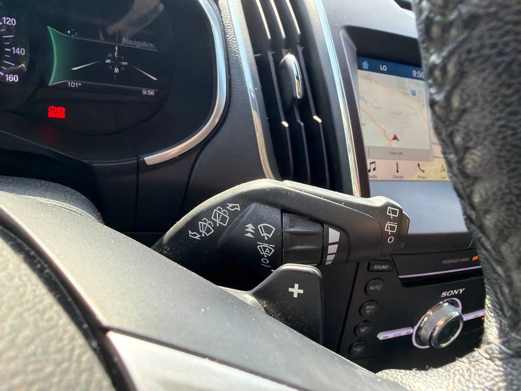 Used 2018 Ford Edge Sport w/ Ford Safe & Smart Package AWD/4WD image 17