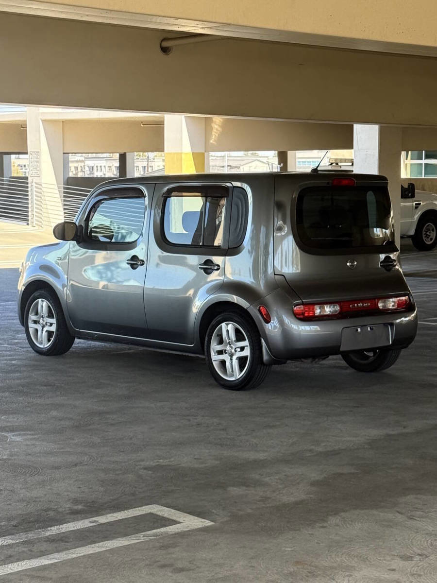 Used 2012 Nissan Cube 1.8 SL w/ Interior Designer Pkg image 4