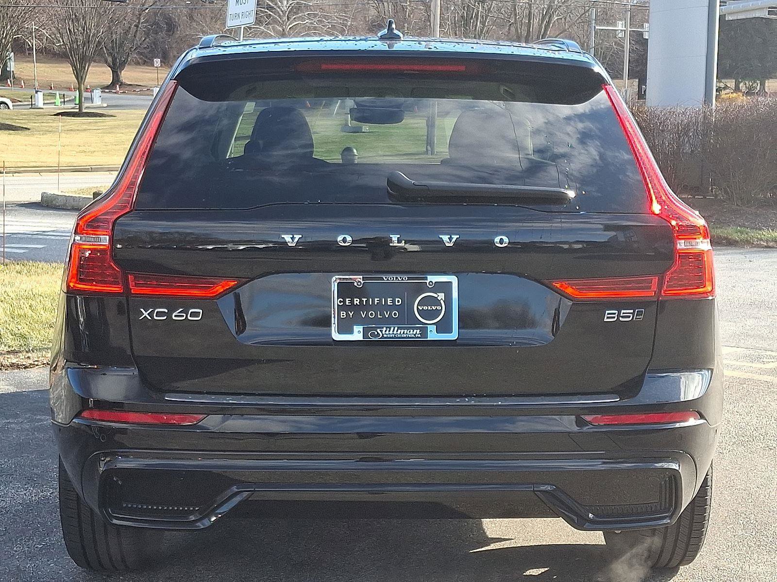 Certified 2024 Volvo XC60 B5 Plus w/ Protection Package Premier AWD/4WD image 5