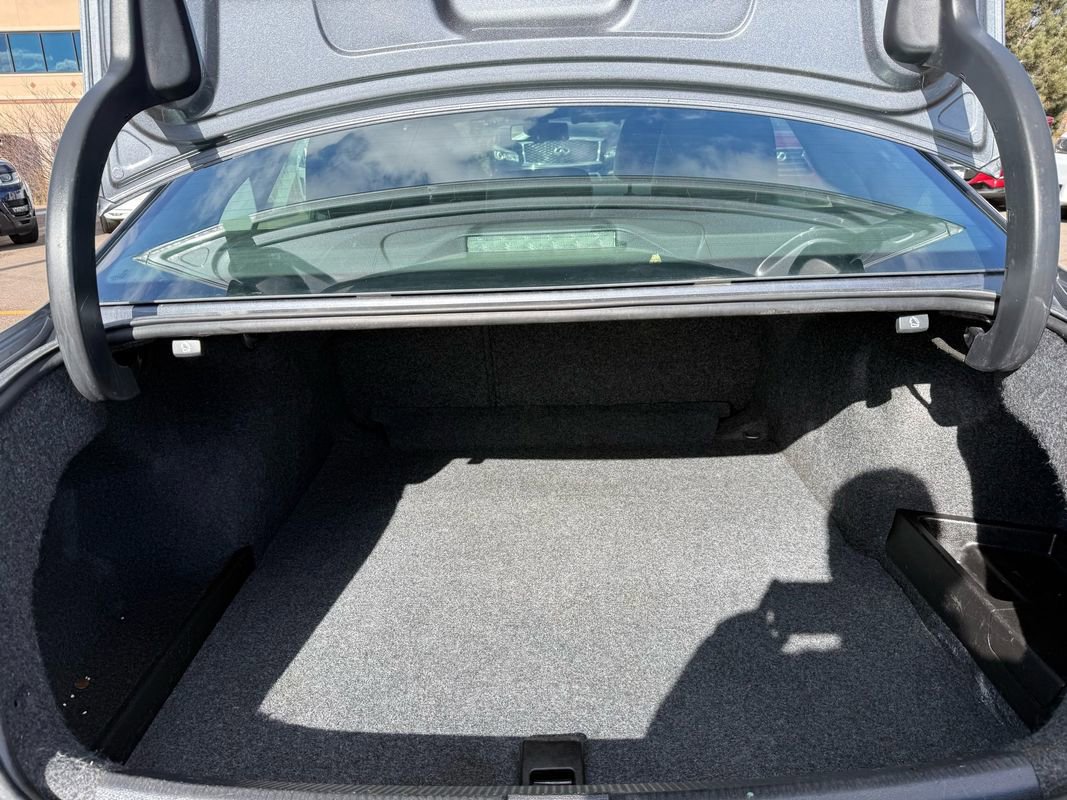 Used 2014 Volkswagen Passat TDI SE image 19