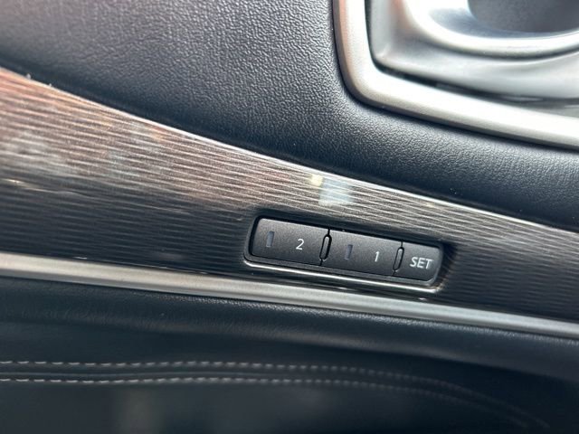 Used 2019 INFINITI QX60 Luxe image 18