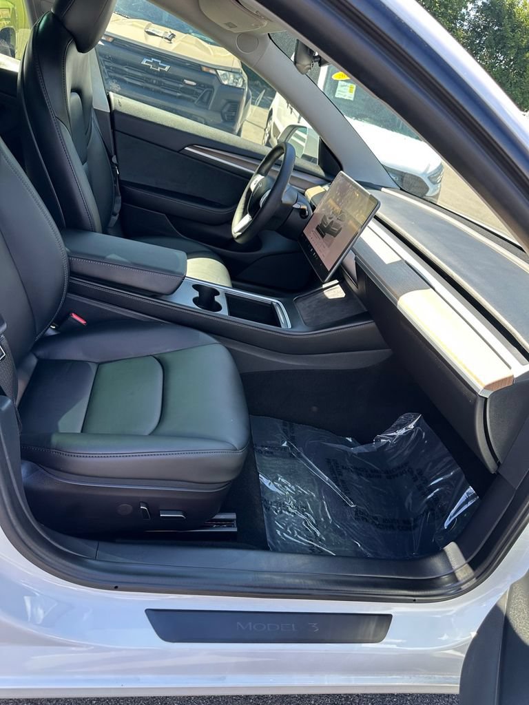 Used 2022 Tesla Model 3 Performance AWD/4WD image 32
