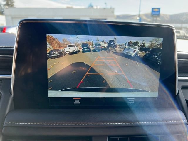 Used 2023 GMC Yukon XL SLT image 17