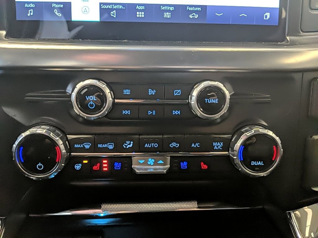 Used 2021 Ford F150 Lariat w/ Equipment Group 502A High image 22