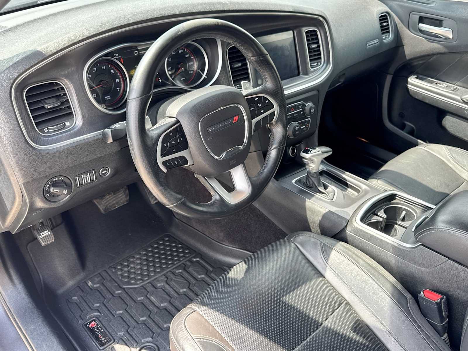 Used 2018 Dodge Charger GT AWD/4WD image 2