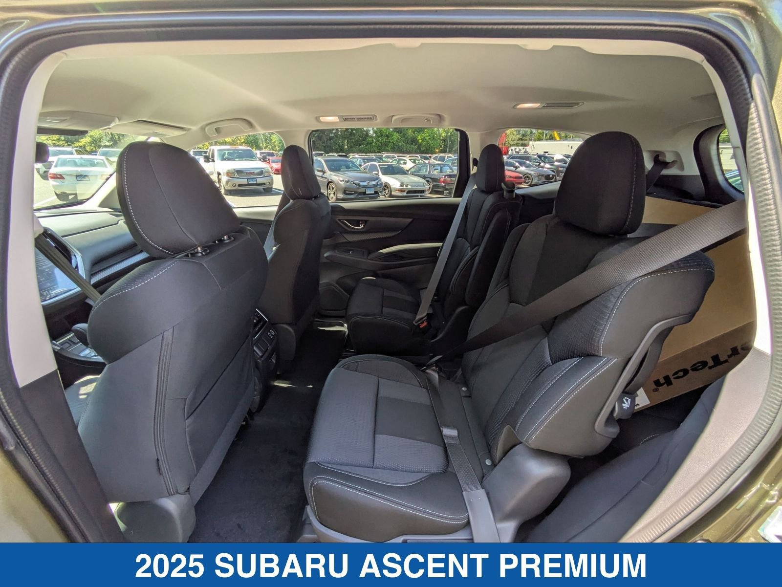 Certified 2025 Subaru Ascent Premium image 10