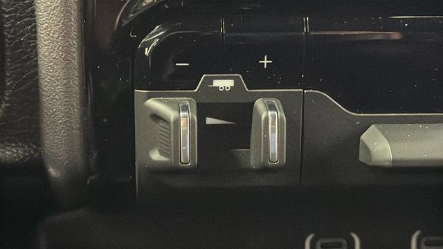 Used 2023 RAM 1500 Laramie image 40