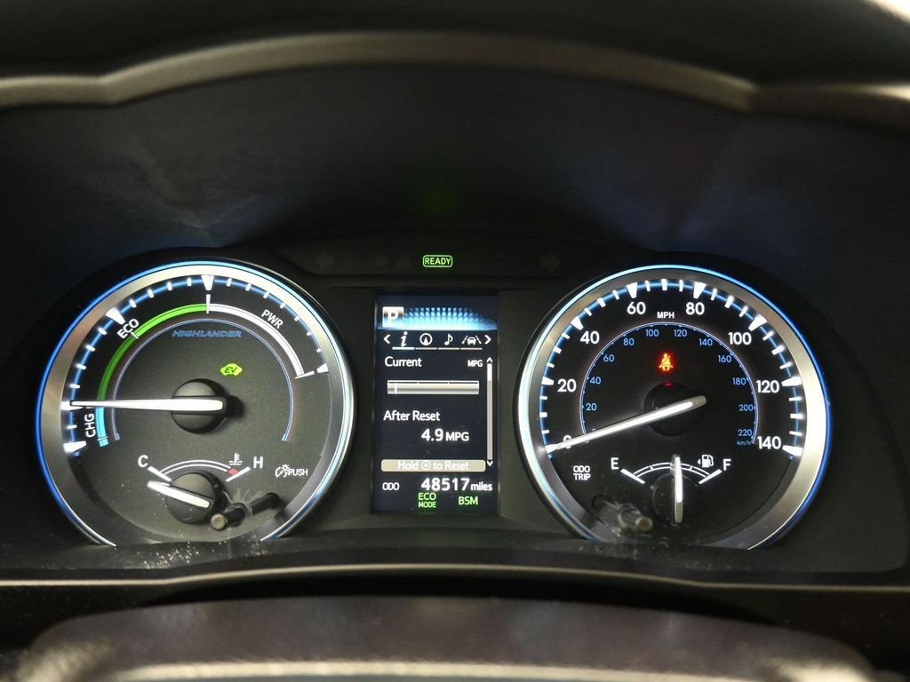 Used 2017 Toyota Highlander Limited w/ Protection Package #3 image 16
